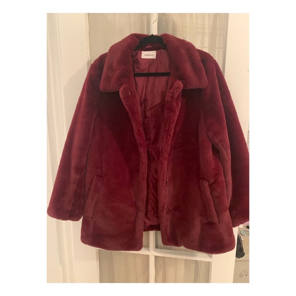 Burgundy Faux Fur Jacket - Picture 3 of 8